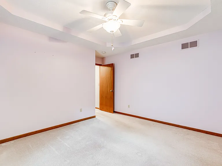 893 West St — Photo 21