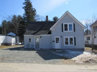 25 Highland Ave, Newport, ME 04953