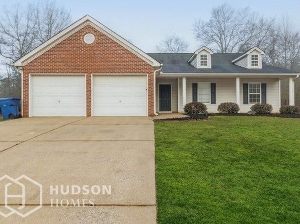 301 Johnny Ln