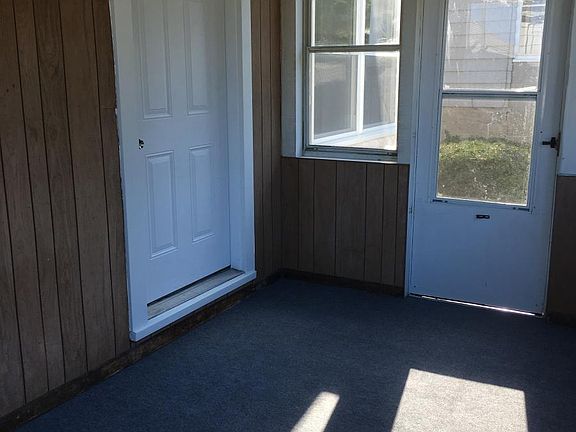 2nd image of 3819 East Ave