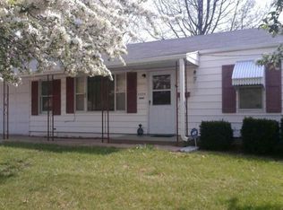 2220 SW Morningside Rd, Topeka, KS 66614