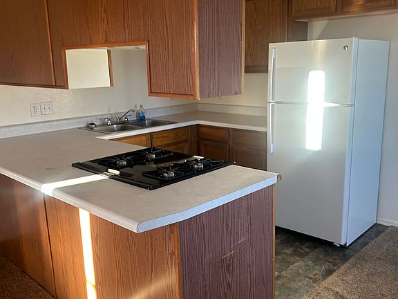 2nd image of 2481 Fox Ave APT 1