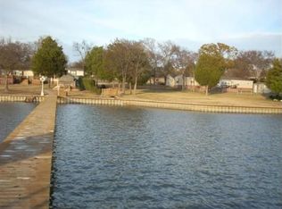 10290 Northlake Cir, Kemp, TX 75143