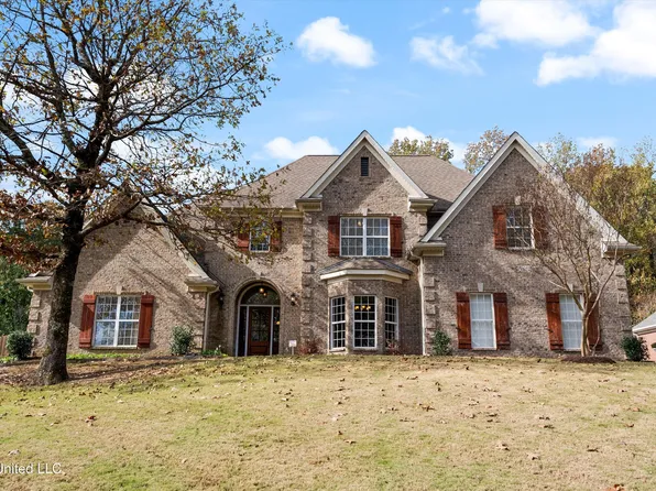 4327 Dickens Place Dr, Southaven, MS 38672