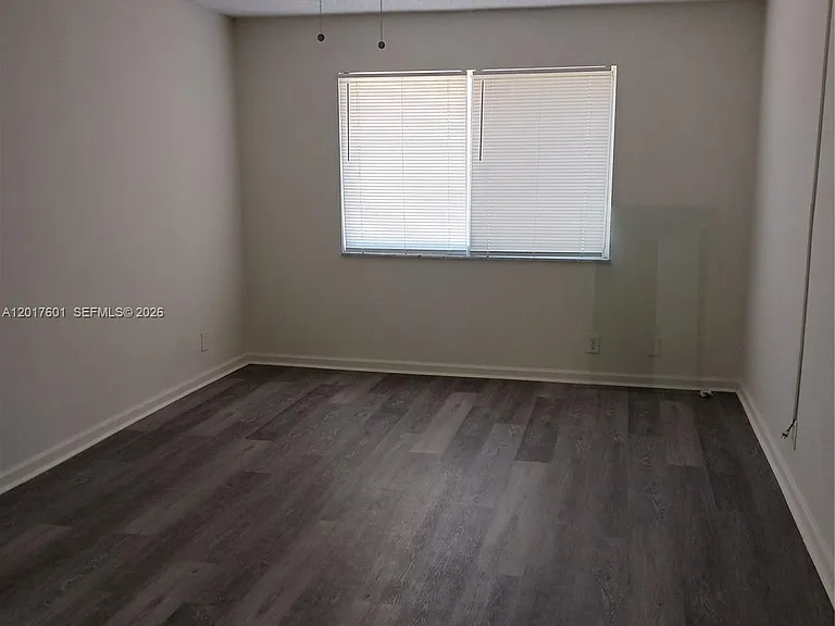 2107 NW 59th Ter #60 — Photo 8