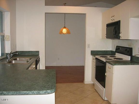 2nd image of 150 SE Juper Ave