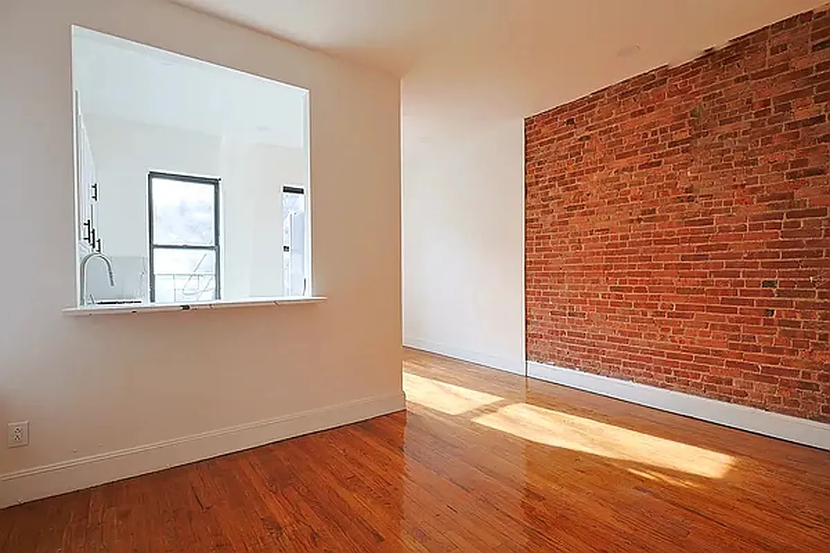 464 Prospect Place — Photo 1