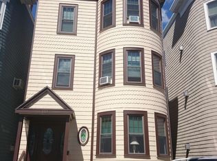 135 P St, South Boston, MA 02127