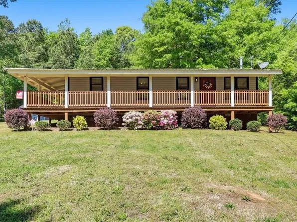 105 Lake St, Jefferson, GA 30549