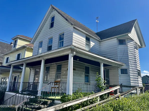 108 E Grove St, Taylor, PA 18517