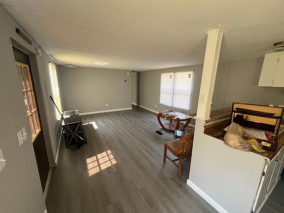 4th image of 306 Pipeline Rd