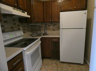 125 E Wall St APT 10, Worden, IL 62097