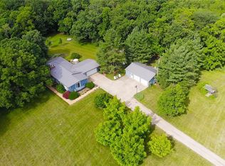 9235 Klamath Rd, Argenta, IL 62501