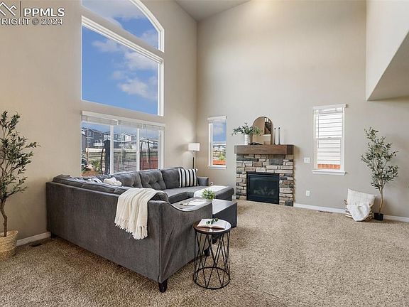5th image of 12694 Windingwalk Dr