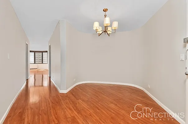 Rented by City Connections Realty | media 5