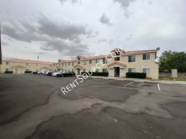 2910 B St, Rosamond, CA