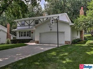 814 S 120th Ave, Omaha, NE 68154