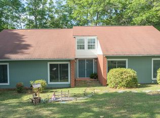 108 Perry St, Manchester, GA 31816