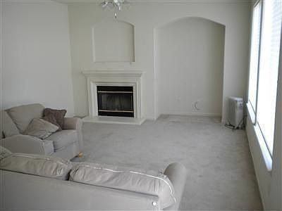 3rd image of 9484 Canmoor Cir