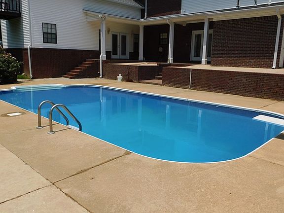 4th image of 747 Shady Oaks Cir