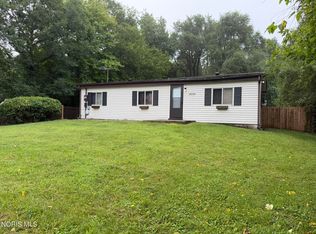 10245 Angola Rd, Swanton, OH 43558