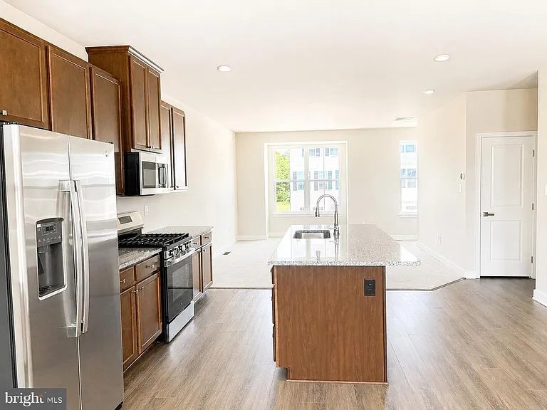114 Spyglass Hill Dr — Photo 7