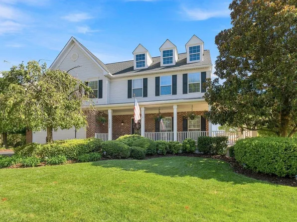 20828 Cross Timber Dr, Ashburn, VA 20147