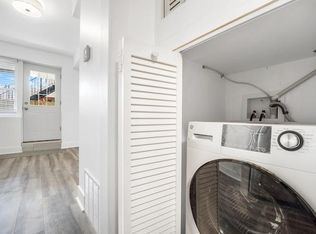 1851 W Dickens Ave #R1, Chicago, IL 60614