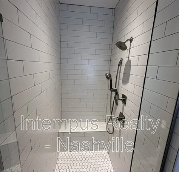 928 Southside Pl — Photo 27