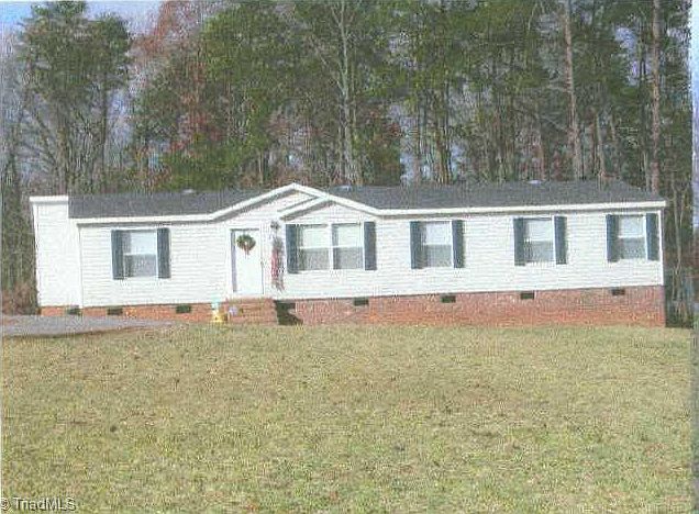 1st image of 270 Angeline Dr