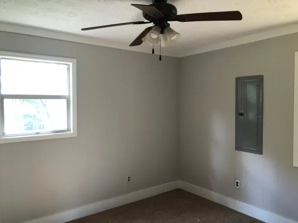 82 Spelman Rd, Macon, GA 31210