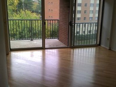 3rd image of 1300 Army Navy Dr APT 516