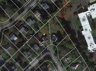 36 Hillside Rd, Broomall, PA 19008