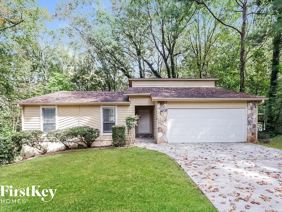 3226 Deshong Dr