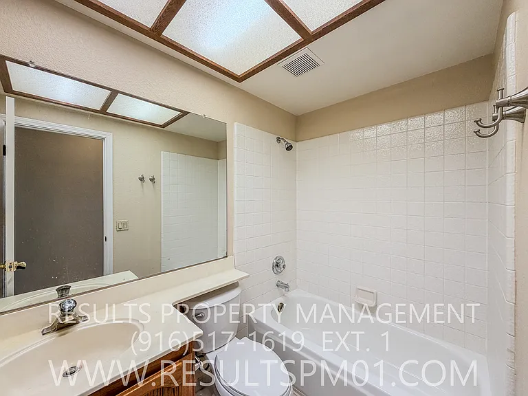 112 Dyrell Way — Photo 22
