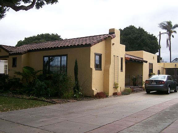 Driveway/1 car garage