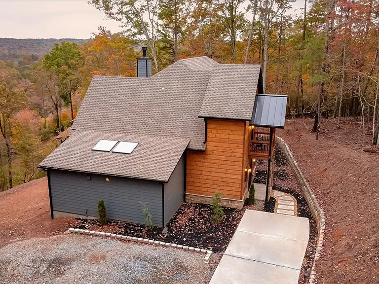 458 Palisade Dr — Photo 12