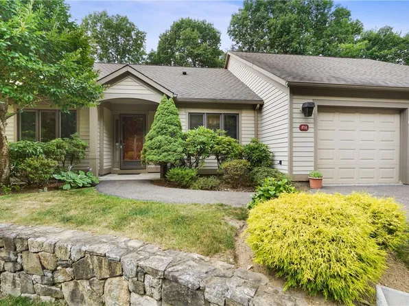 871 Heritage Hills #B, Somers, NY 10589