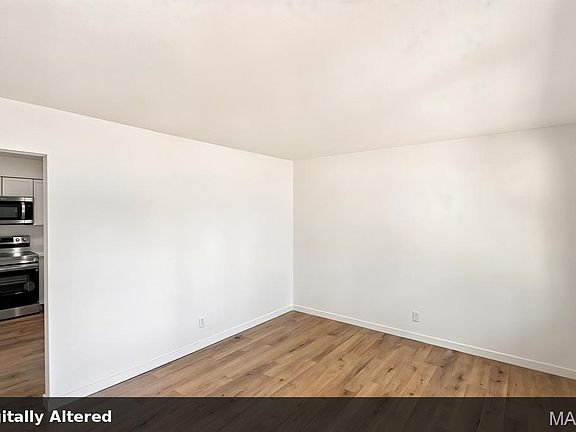 2nd image of 545 Johnson St