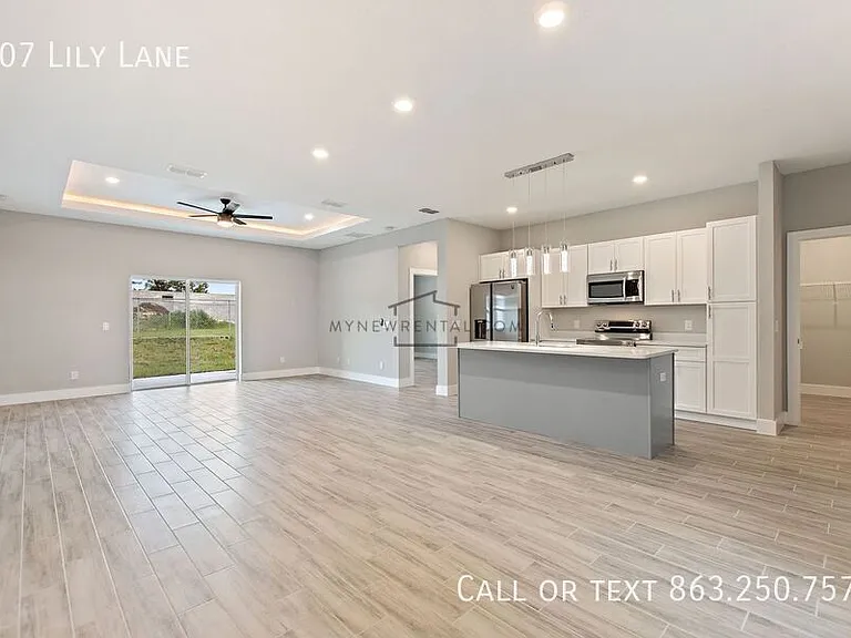 107 Lily Ln — Photo 10