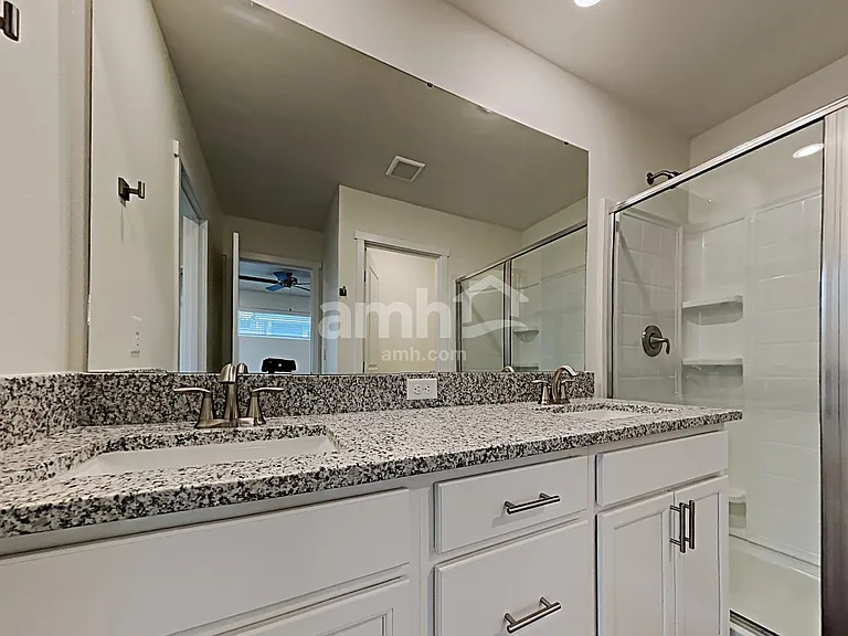 33108 Ten Trails Pkwy SE — Photo 10