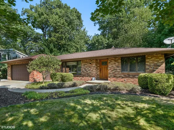 1309 Lewis Ave, Saint Joseph, MI 49085