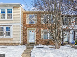 1659 Sierra Woods Dr, Reston, VA 20194