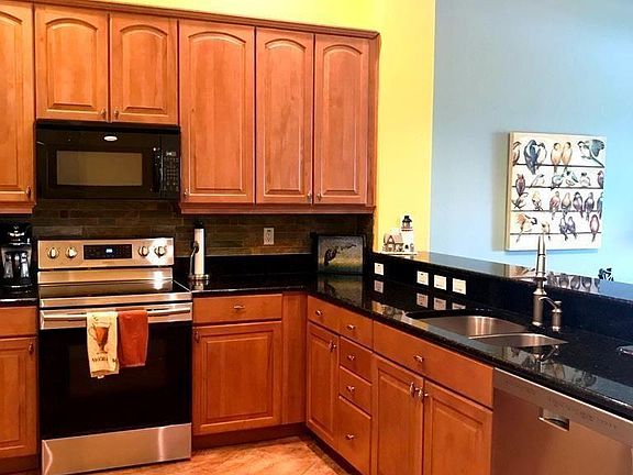 4th image of 85 Riverview Bnd S Unit 1544