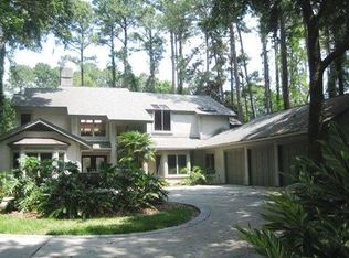 13 Myrtle Bank Ln, Hilton Head Island, SC 29926