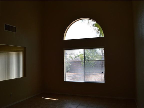 2nd image of 1804 Villa Vista Way #0