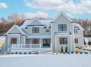 109 Bridge St, South Hamilton, MA 01982