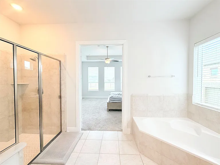 6610 Lake Oasis Dr — Photo 22