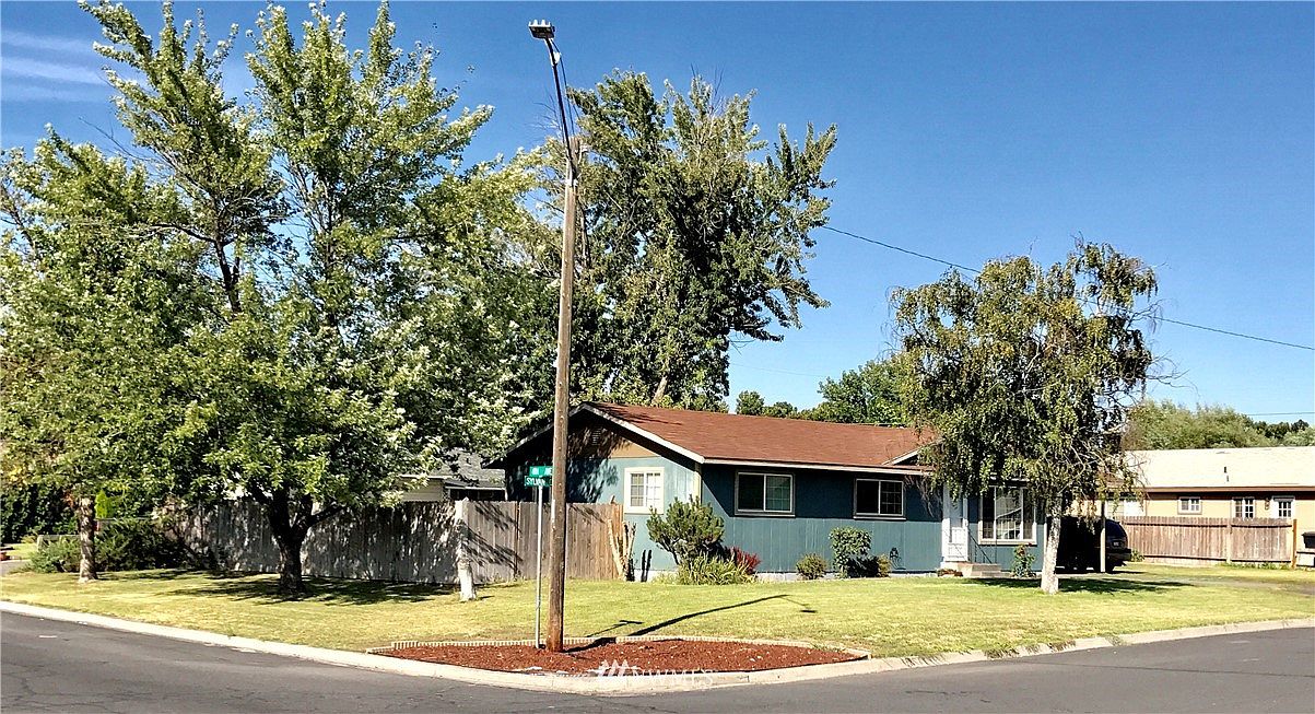 405 E Sylvan Drive, Othello, WA 99344 | Zillow
