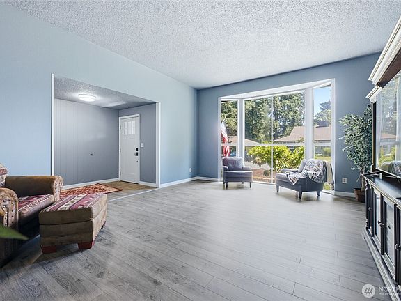 4th image of 7010 TOPAZ Drive SW